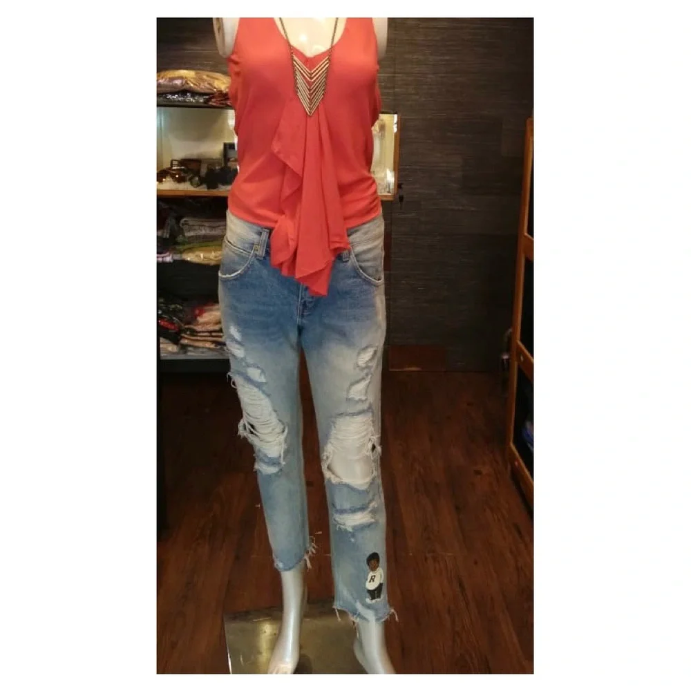 Women’s ripped Denim Jeans-New✨ - Picture 7 of 9